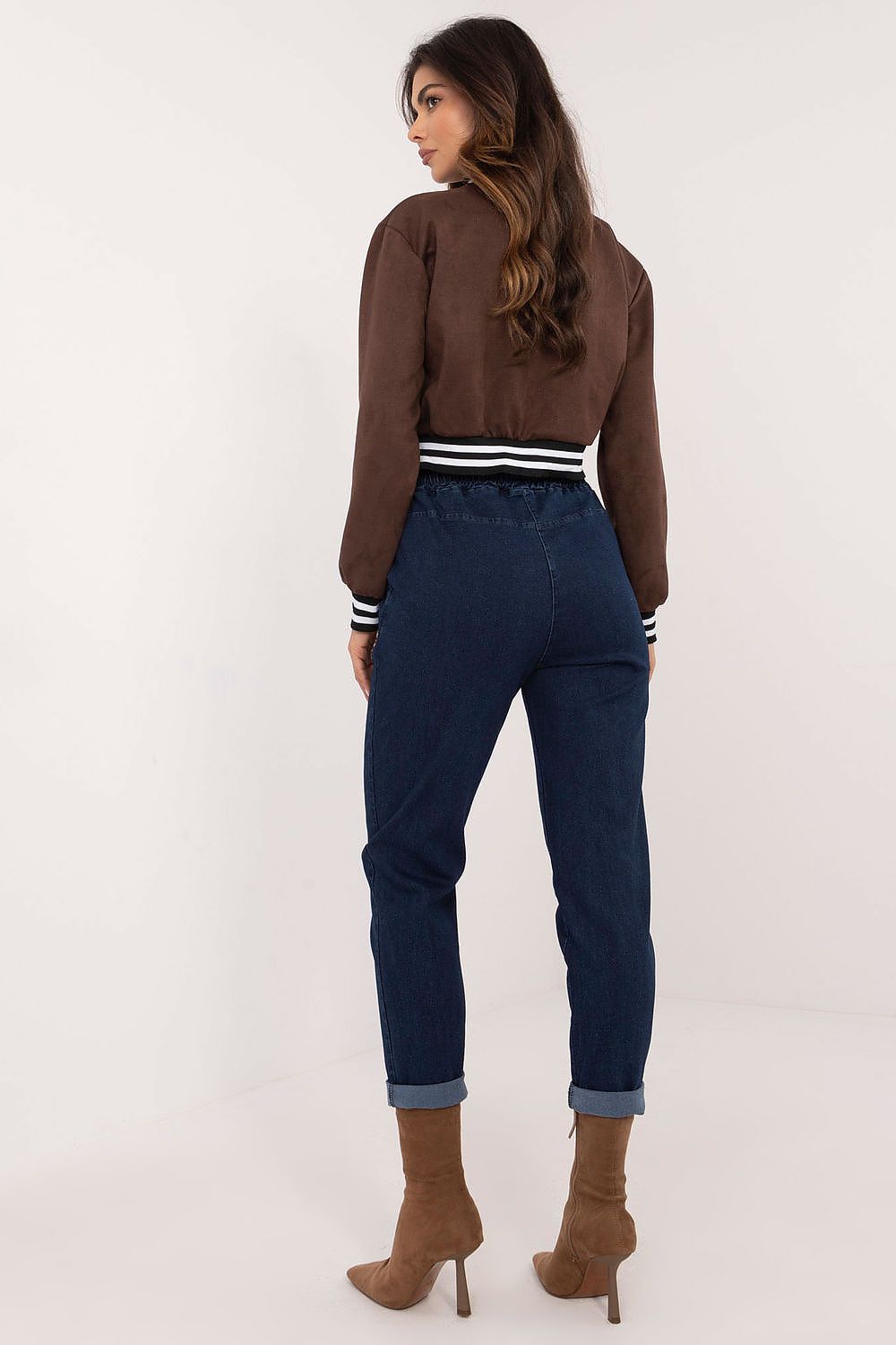 Jeans met ribboord in taille en pijpen
