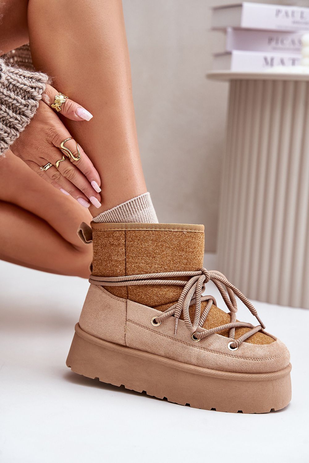 Snowboots met veters