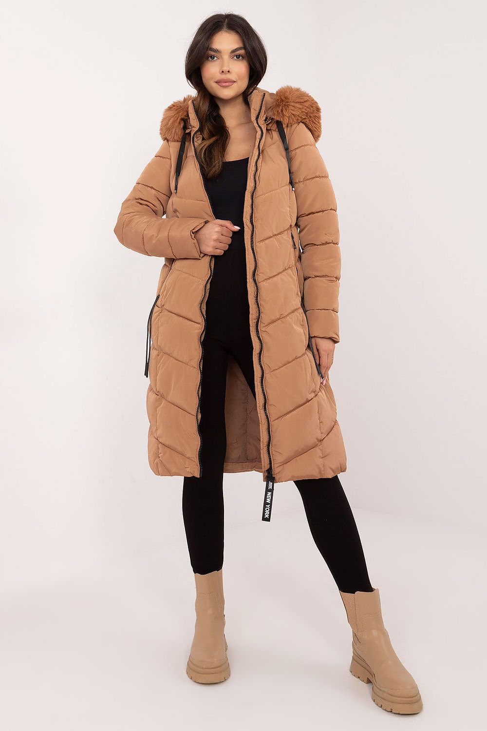 Dames puffer met capuchon
