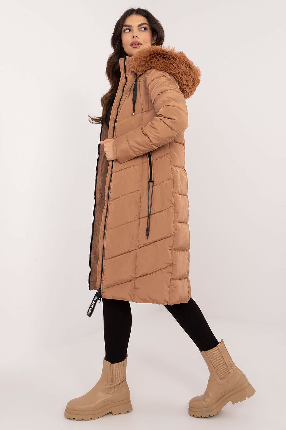 Dames puffer met capuchon