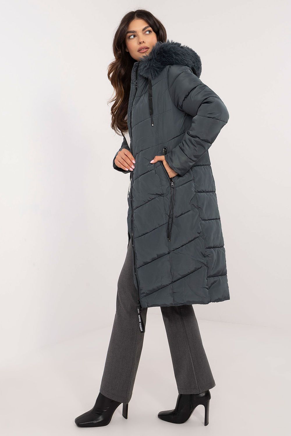 Dames puffer met capuchon